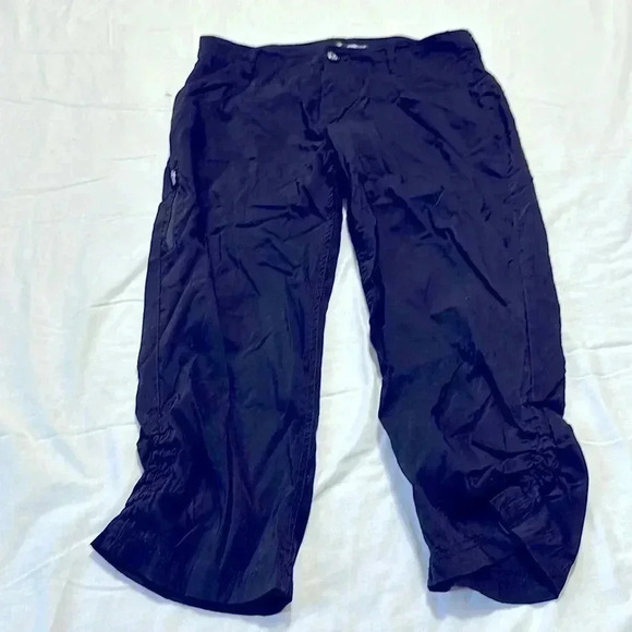 Khombu Black Crop Pants  M drawstring bottom pockets Outdoors hiking - Picture 1 of 7